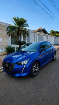 PEUGEOT 208 1.6 16V FLEX GRIFFE AT6 PEUGEOT 208 1.6 16V FLEX GRIFFE AT6